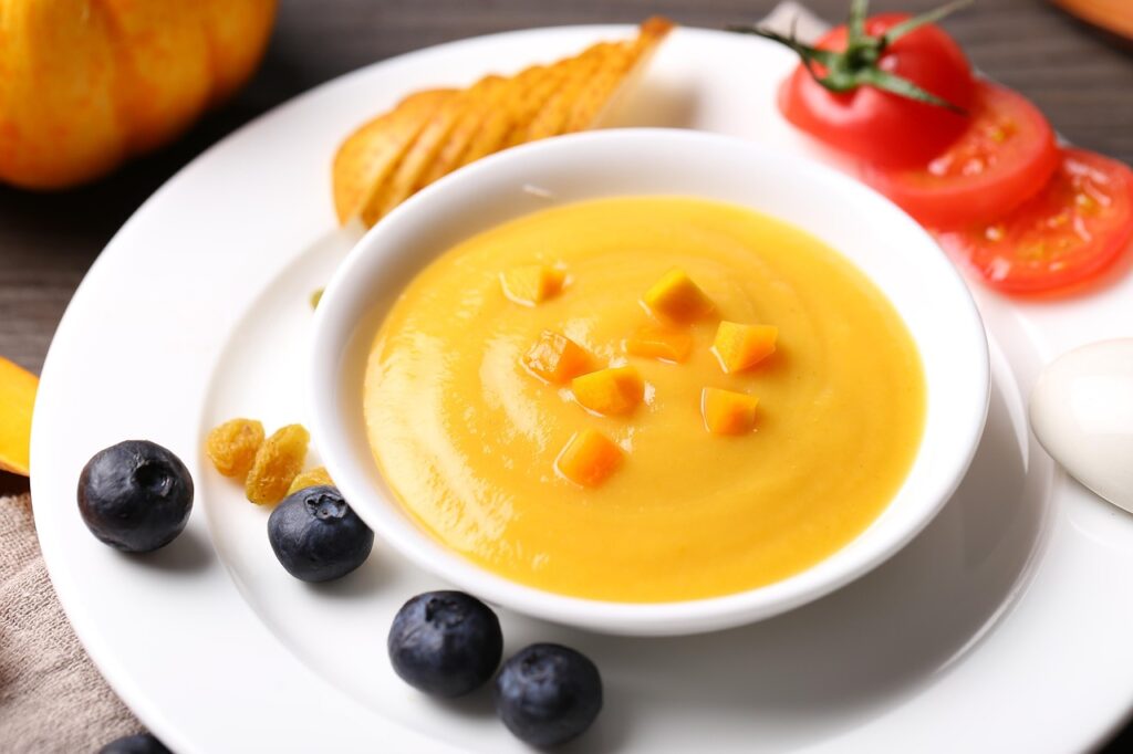 soup, food, bowl, plate, meal, cream, healthy, appetizers, dinner, cooking, foodie, spoon, vegetable, dishes, close up, lunch, homemade, delicious, fever, diet, puree, rice flour, baby food supplement, organic food, soup, puree, puree, puree, puree, puree, rice flour